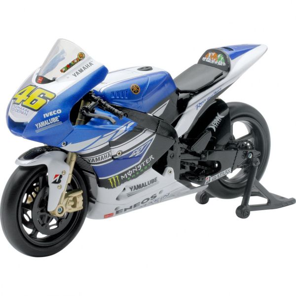Machete On Road New Ray Macheta YAMAHA RACING TEAM 2013 VALENTINO ROSSI N