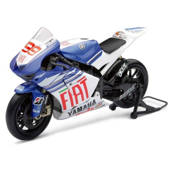 On Road Scale Modells New Ray Yamaha YZR-M1 Jorge Lorenzo Nr.99 1:12 Scale Model